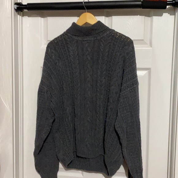Vintage chunky cableknit turtleneck - Picture 2 of 5